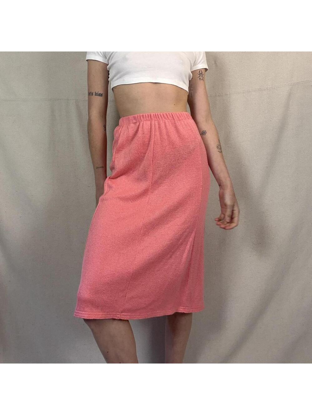 Pink tight knit midi skirt with elastic waist